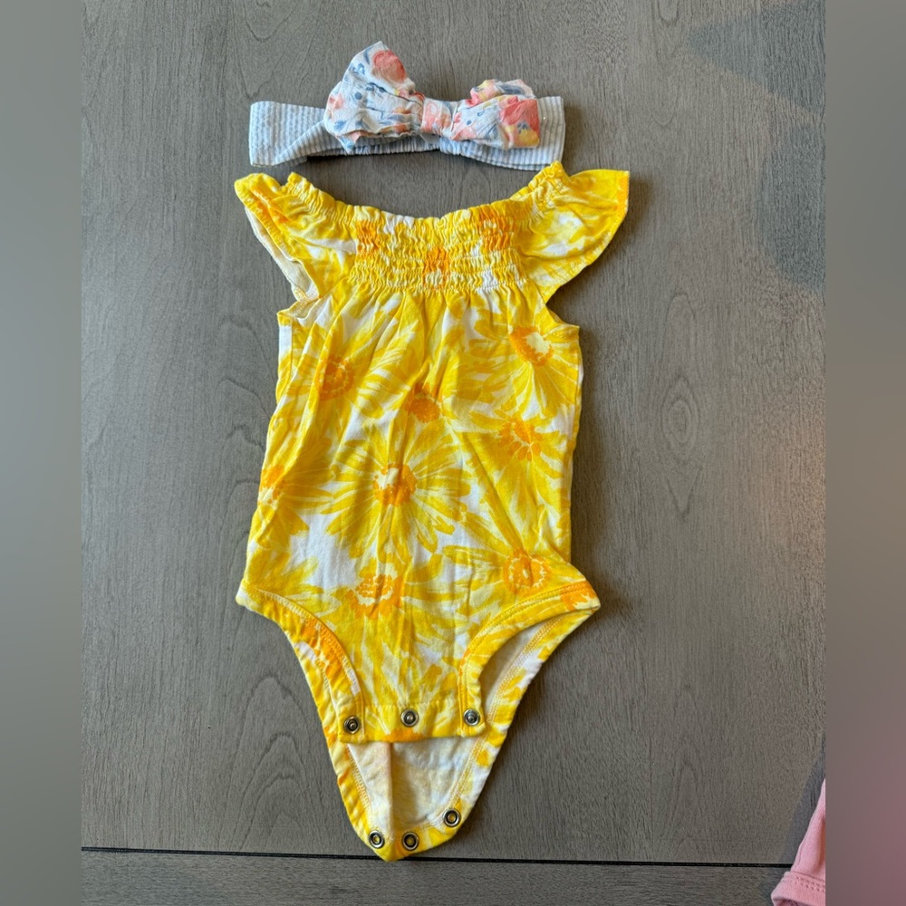 Carters yellow onsie with headband 6m